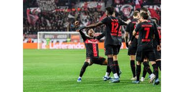 Bayer 04 Leverkusen kilpailee Atalanta B.C.:n kanssa mestaruudesta